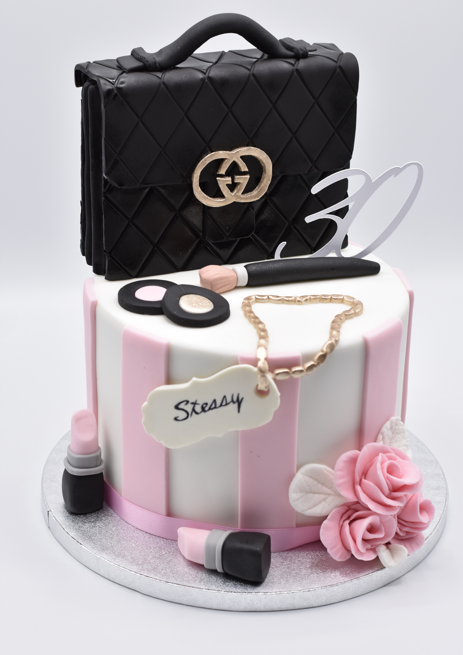 sac_cake_ogoodubo