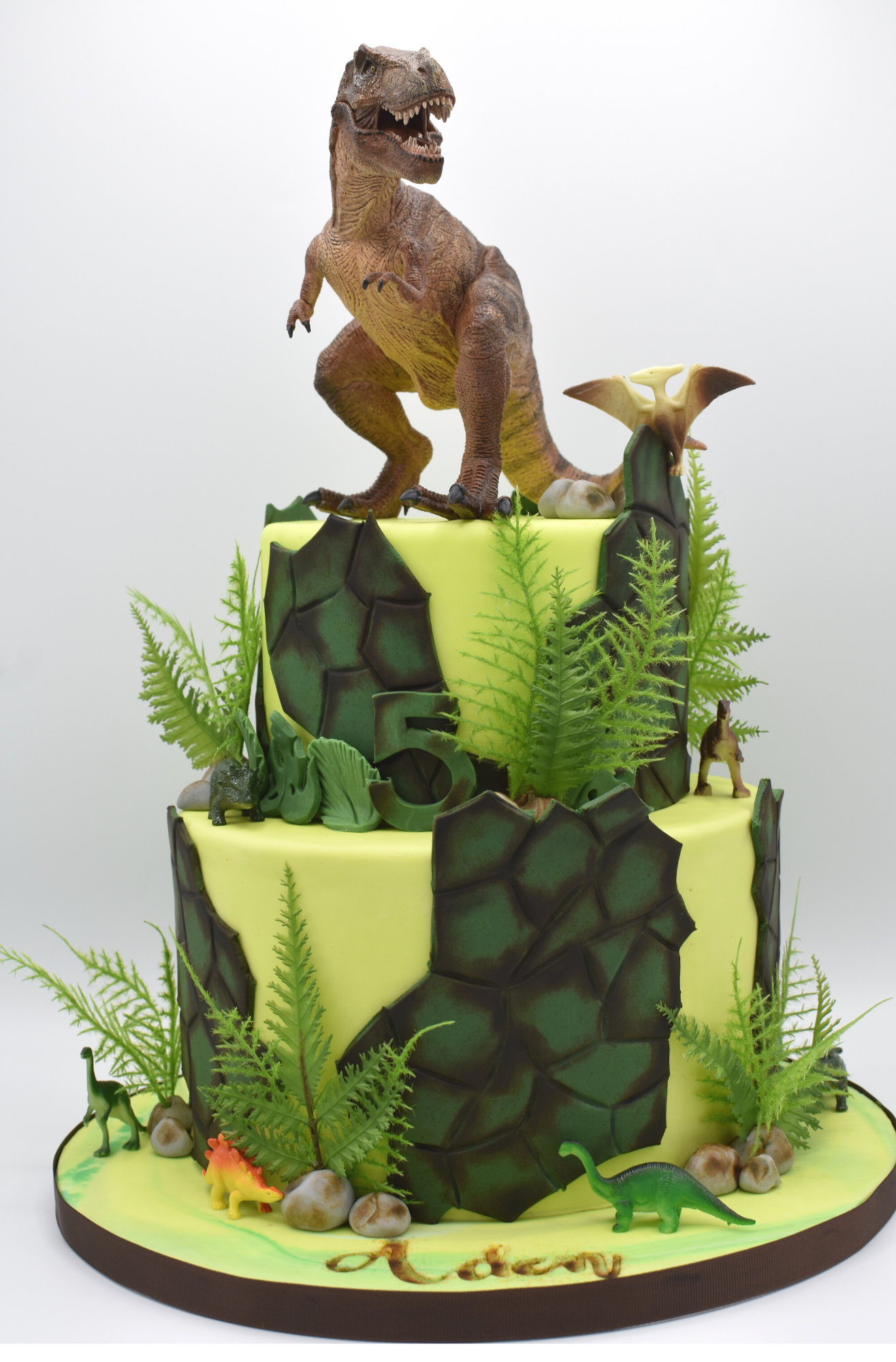 dinosaure_cake_ogoodubo