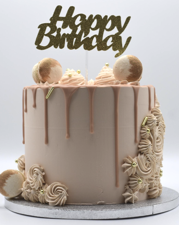 dripcake cake design anniversaire ogoodubo