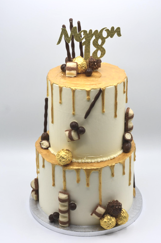Cake design 2 etages ogoodubo black and gold