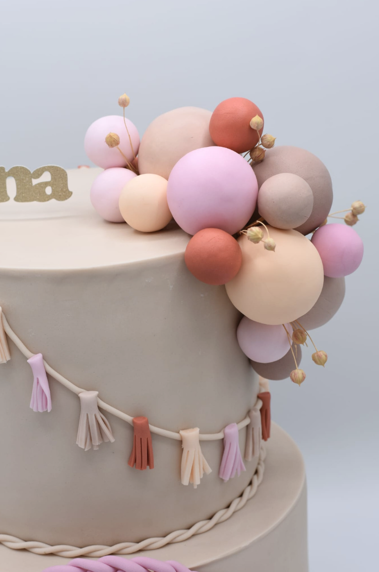Gâteau personnalisé anniversaire ogoodubo