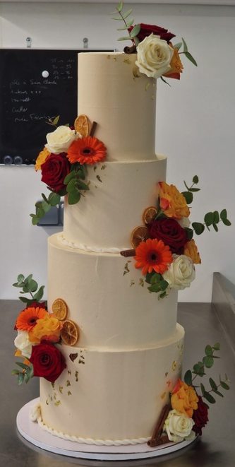 wedding cake caen ogoodubo