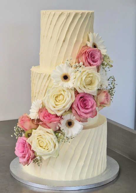 wedding cake ogoodubo