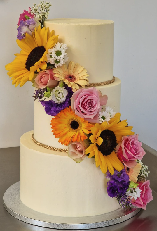 wedding cake ogoodubo