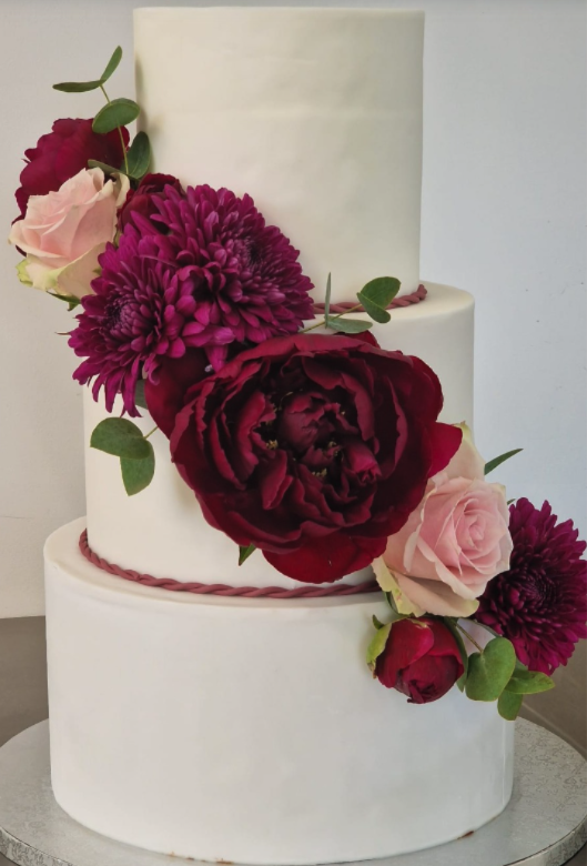 wedding cake ogoodubo